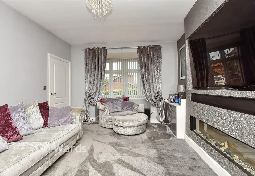 Lounge - Lawday Avenue, Eastchurch, Kent - Wards of Kent