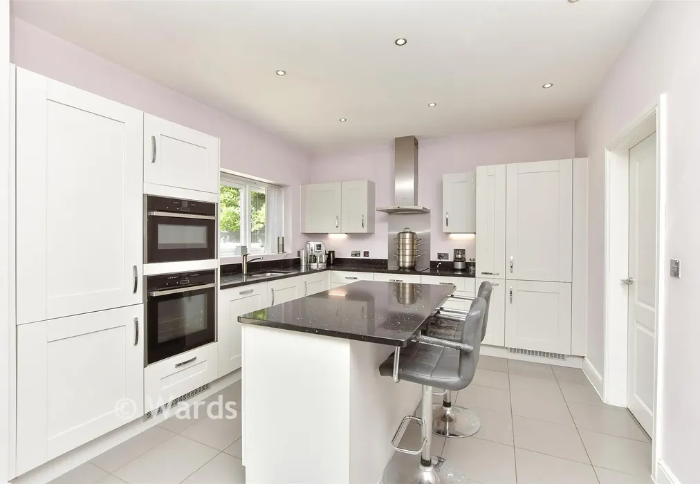 Kitchen - Lawday Avenue, Eastchurch, Kent - Wards of Kent
