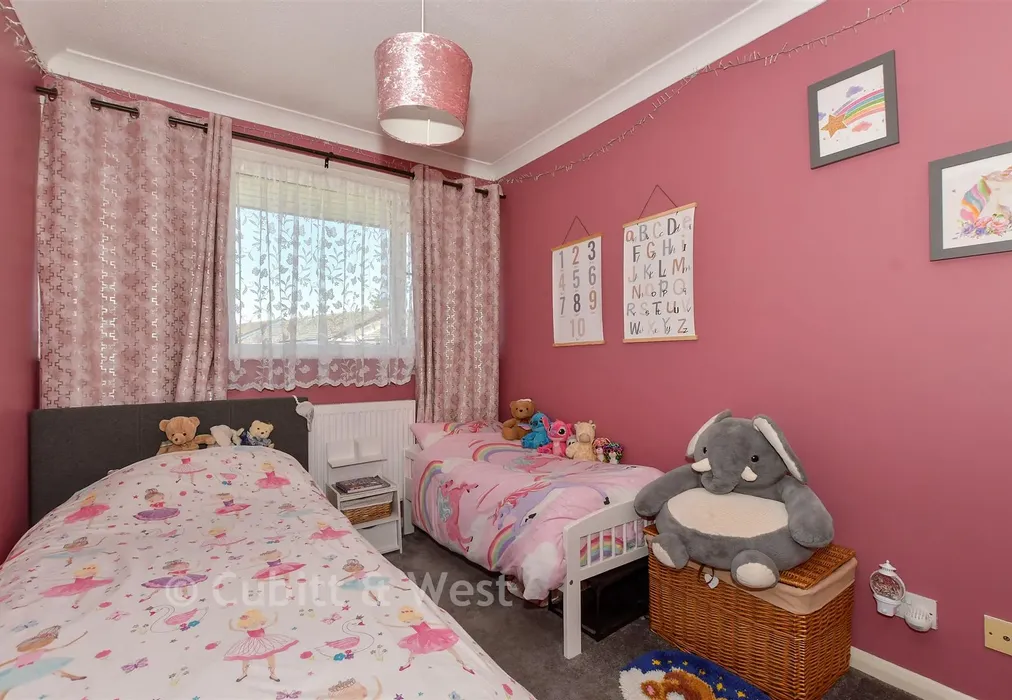 Bedroom 2 - Stroud Green Drive, Bognor Regis, West Sussex - Wards of Kent