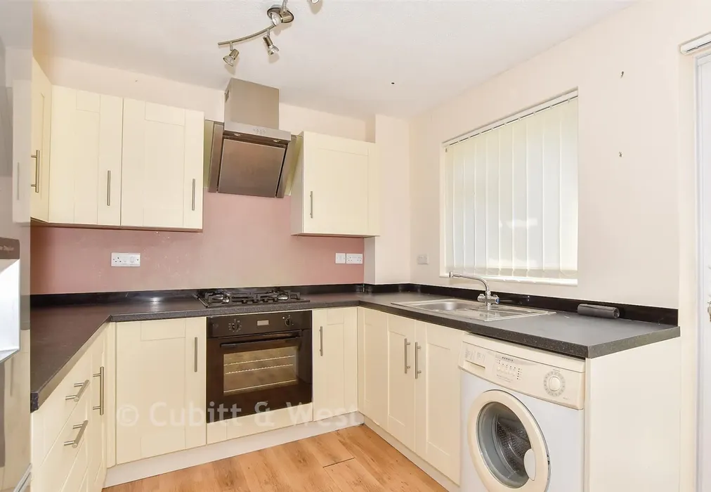 Kitchen - Glebelands, Pulborough, West Sussex - Wards of Kent