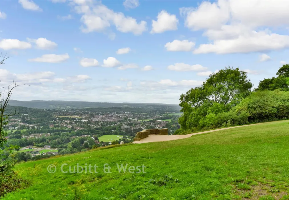 Surrounding Area - Boxhill Road, Tadworth, Surrey - Wards of Kent