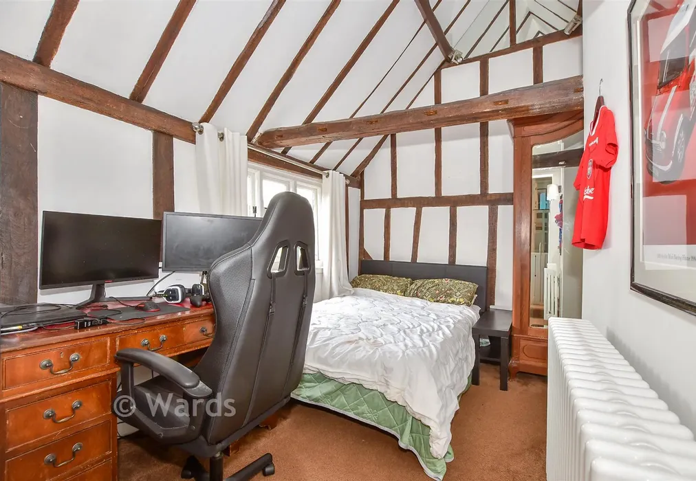 Bedroom 2 - Old Loose Hill, Loose, Maidstone, Kent - Wards of Kent