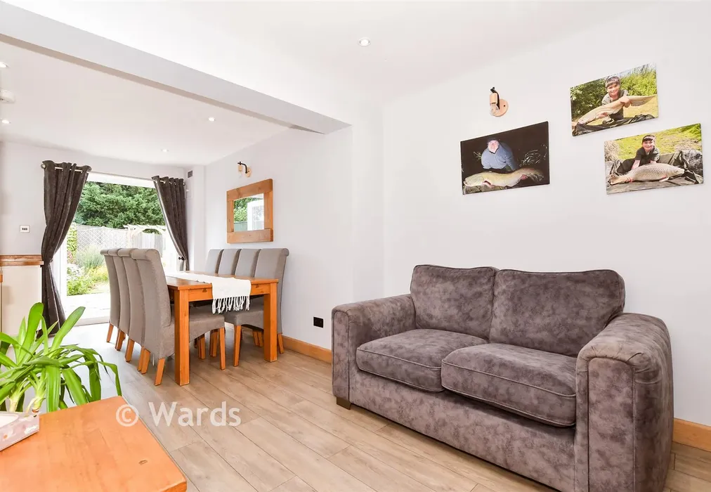Family Area - Four Wents, Langley, Maidstone, Kent - Wards of Kent