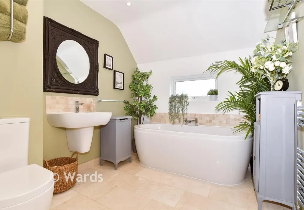 Bathroom - Four Wents, Langley, Maidstone, Kent - Wards of Kent