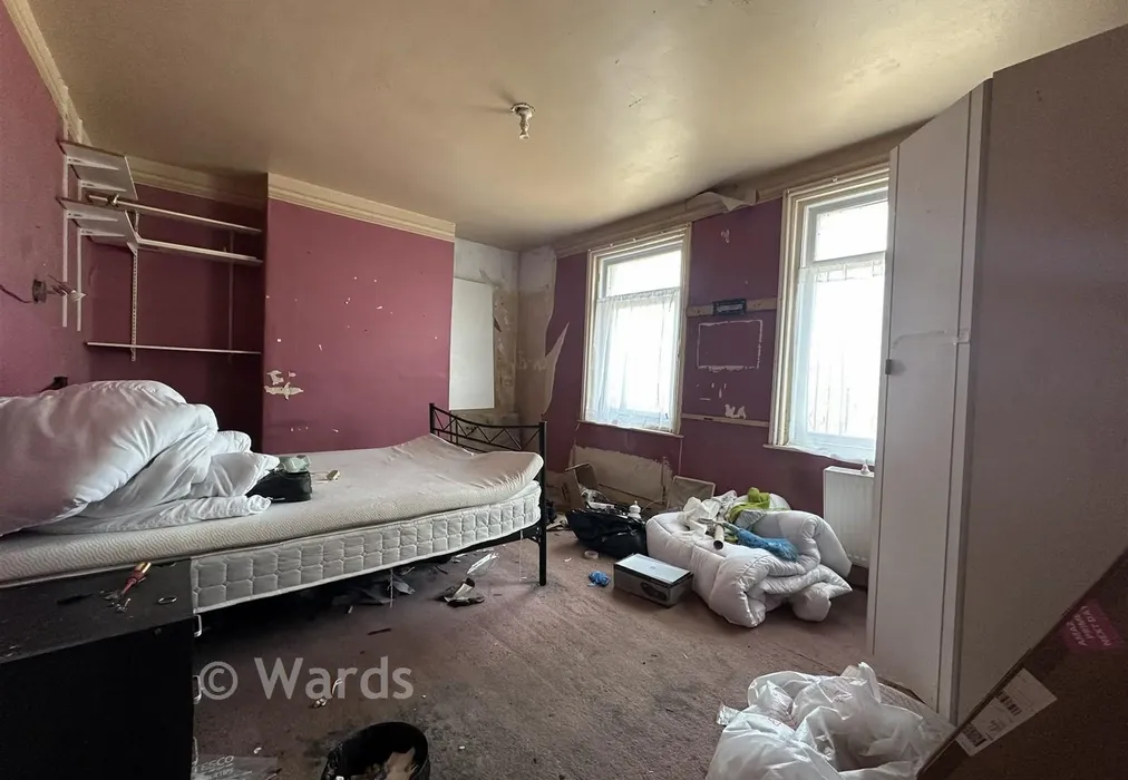 Bedroom - Crow Hill Road, Margate, Kent - Wards of Kent