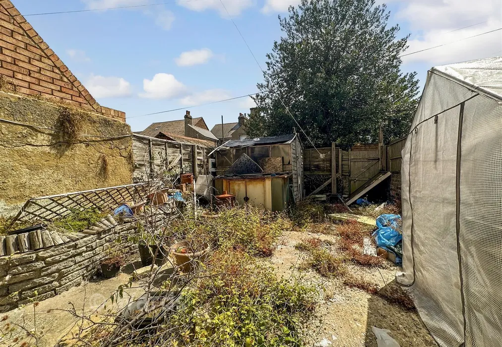 Garden - Crow Hill Road, Margate, Kent - Wards of Kent