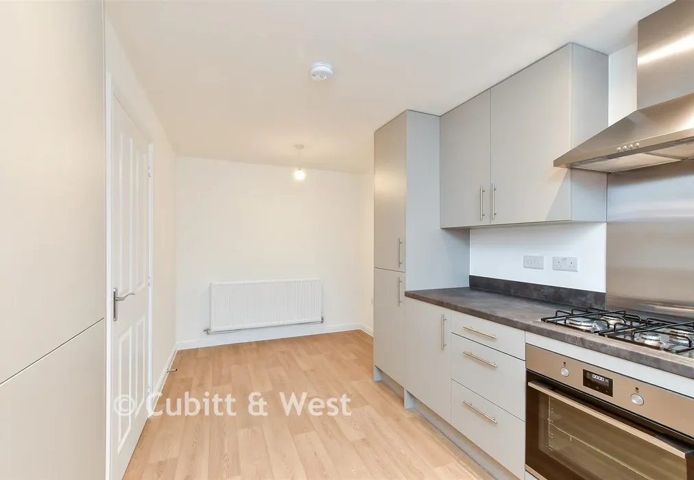 Kitchen / Diner - Colts Brook Road, Sompting, West Sussex - Wards of Kent