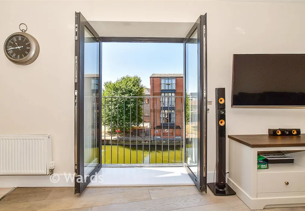 Internal Lifestyle Photograph - Lyons Crescent, Tonbridge, Kent - Wards of Kent