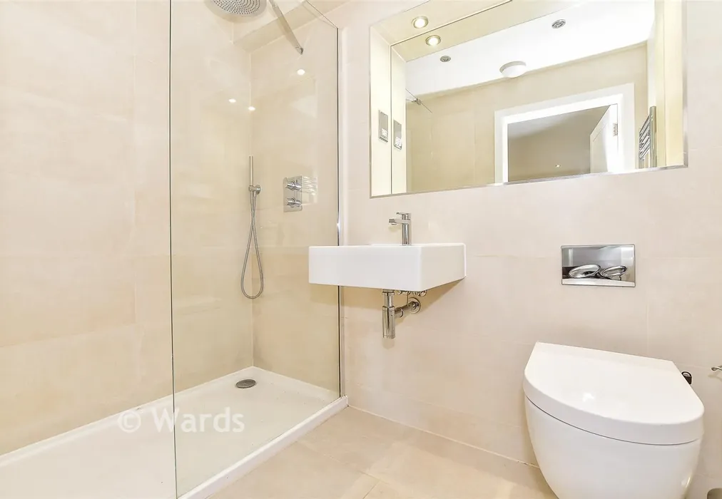 En-Suite Shower Room - Lyons Crescent, Tonbridge, Kent - Wards of Kent