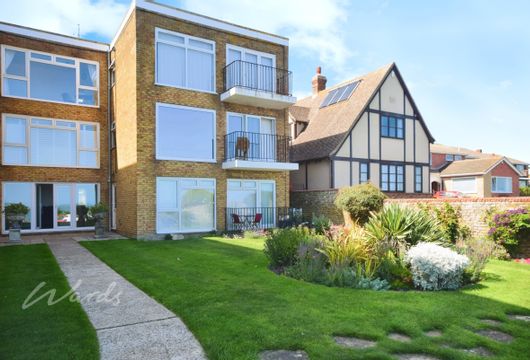 Eastern Esplanade Broadstairs CT10 - Wards of Kent