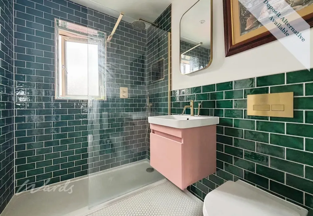 Kings Mews shower... - Kings Mews Margate CT9 - Wards of Kent