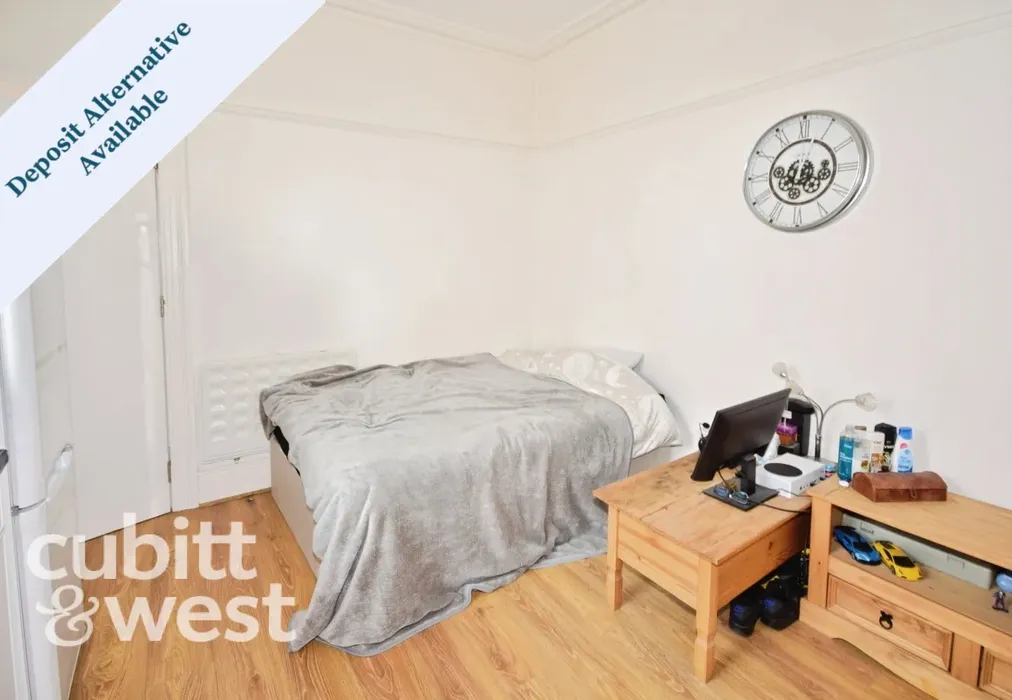  - DEPOSIT ALTERNATIVE AVAILABLE London Road Portsmouth PO2 - Wards of Kent