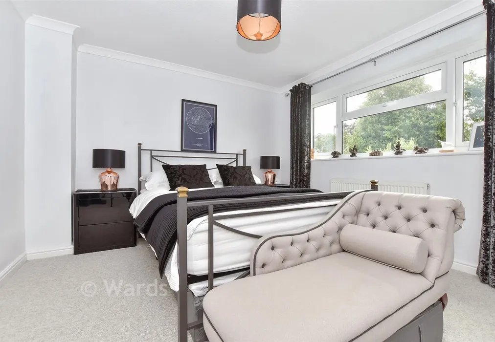 Bedroom 1 - Fiveways Rise, Deal, Kent - Wards of Kent