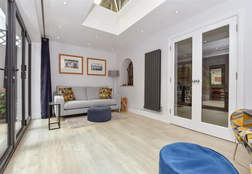Lounge - Fiveways Rise, Deal, Kent - Wards of Kent