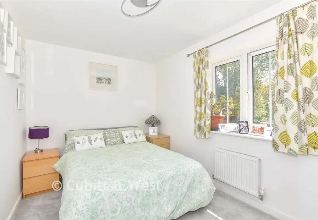 Bedroom 2 - Shipwrights Close, Emsworth, Hampshire - Wards of Kent