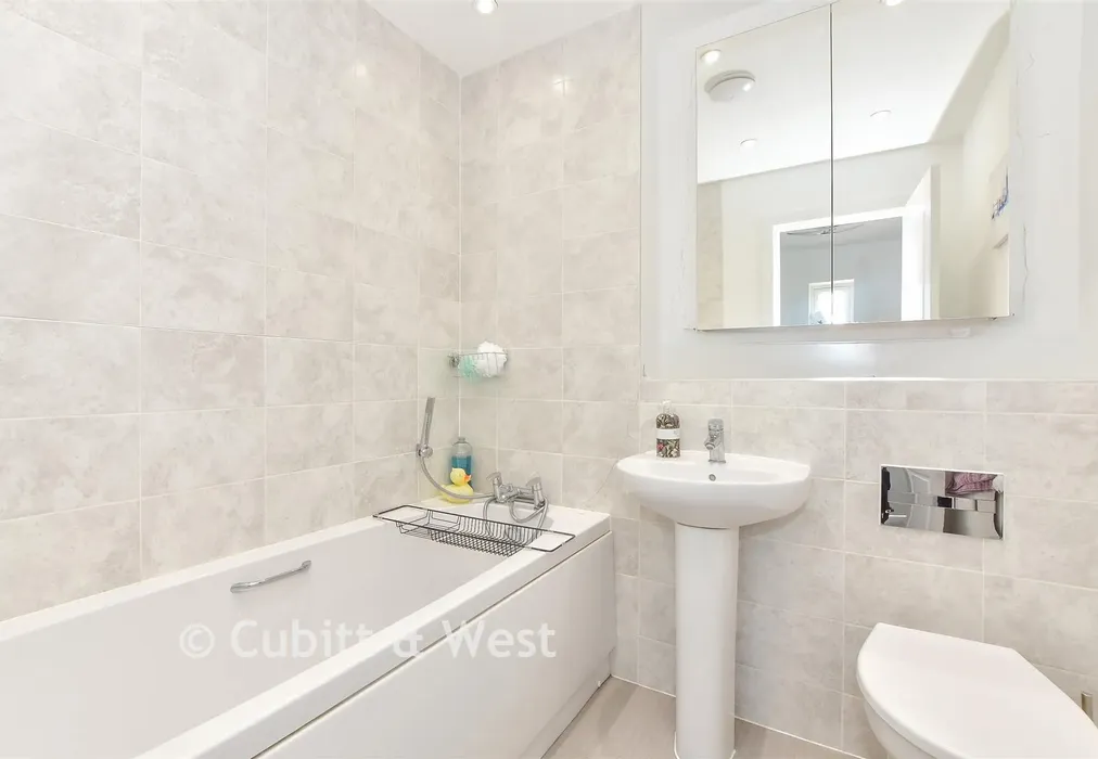 Bathroom - Shipwrights Close, Emsworth, Hampshire - Wards of Kent