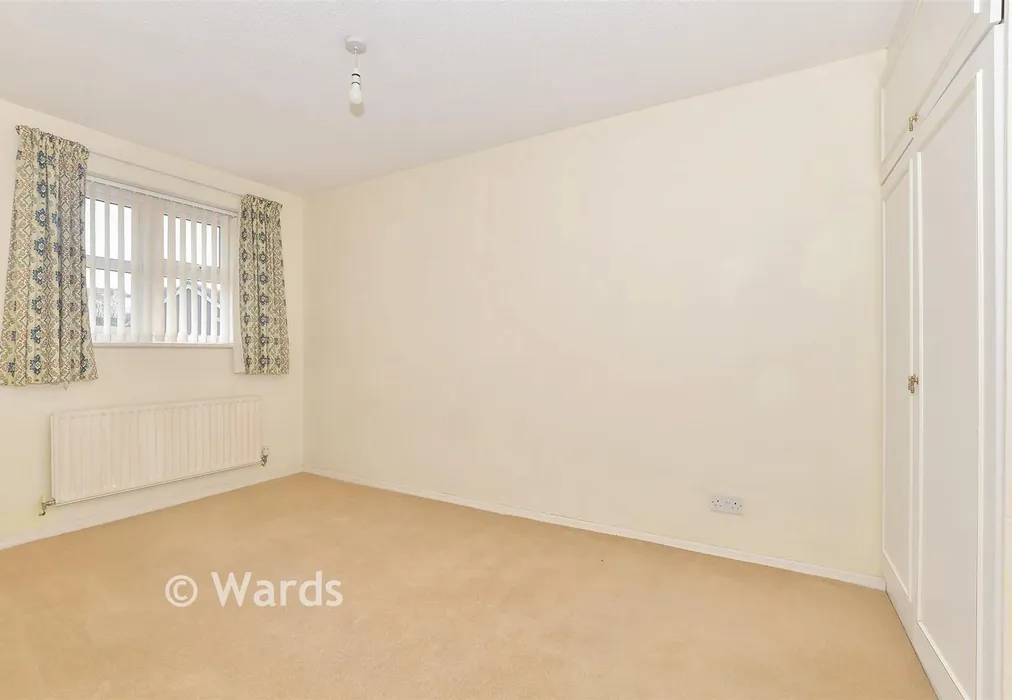 Bedroom 2 - Rogersmead, Tenterden, Kent - Wards of Kent