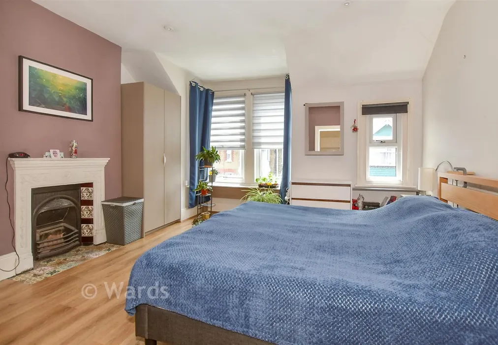 Bedroom 1 - Dane Park Road, Margate, Kent - Wards of Kent