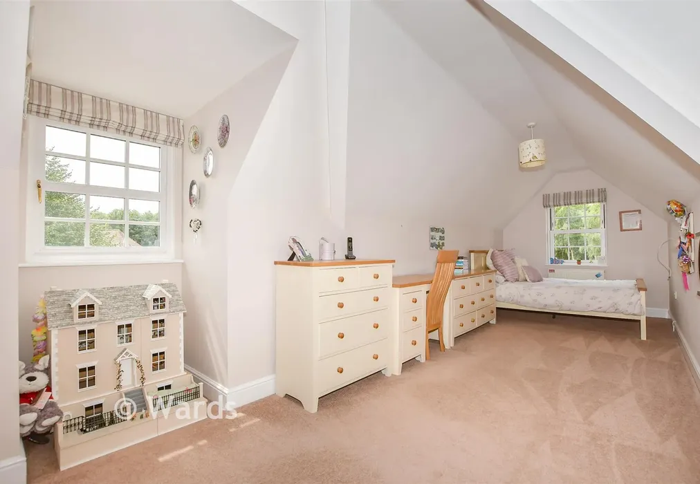 Bedroom 4 - Hollandbury Park, Kings Hill, Kent - Wards of Kent