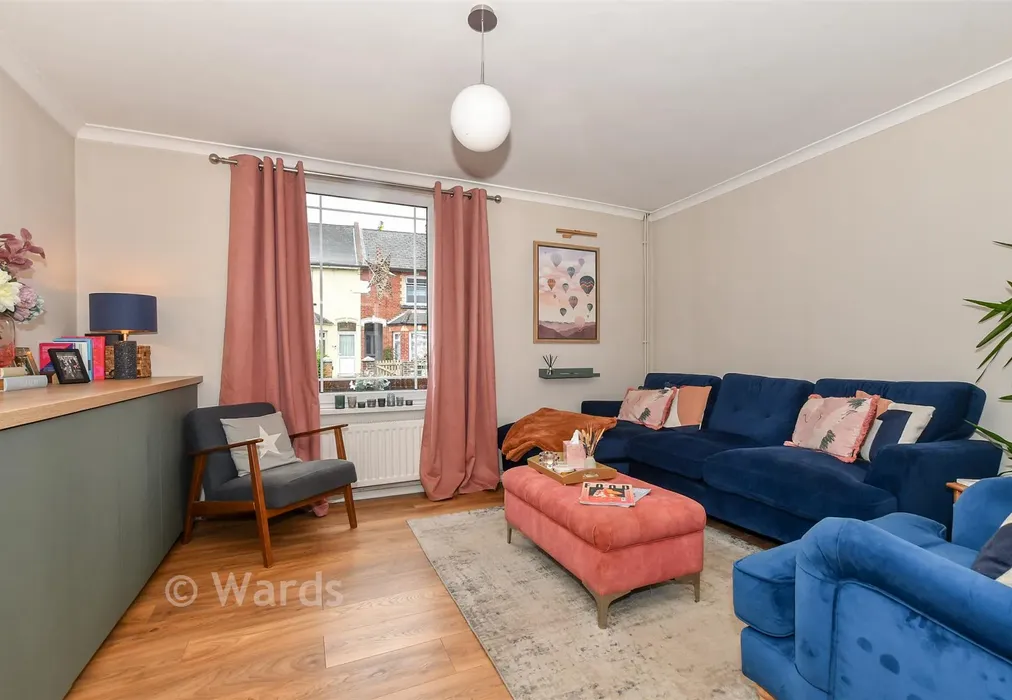 Lounge - Beaver Road, Ashford, Kent - Wards of Kent