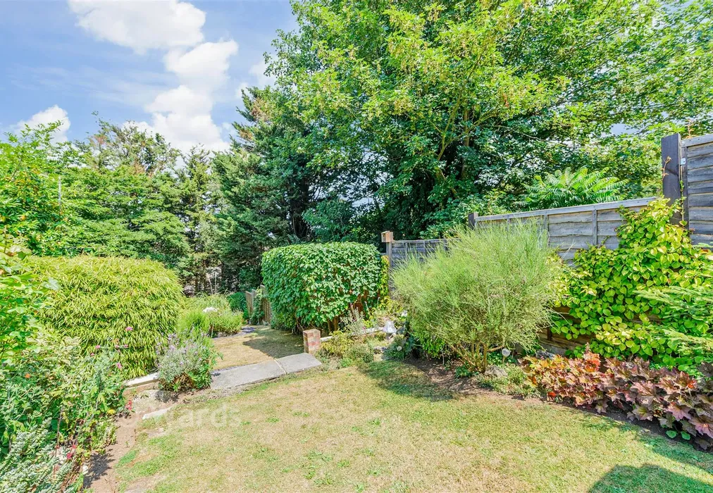 Rear Garden - Hawthorn Road, Strood, Rochester, Kent - Wards of Kent