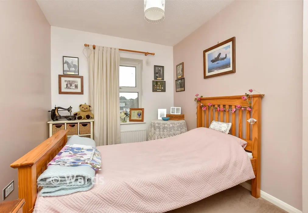Bedroom 3 - Wadham Place, Sittingbourne, Kent - Wards of Kent