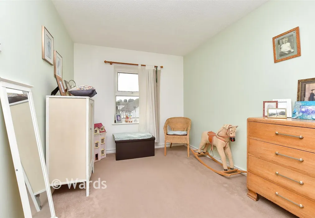 Bedroom 2 - Wadham Place, Sittingbourne, Kent - Wards of Kent