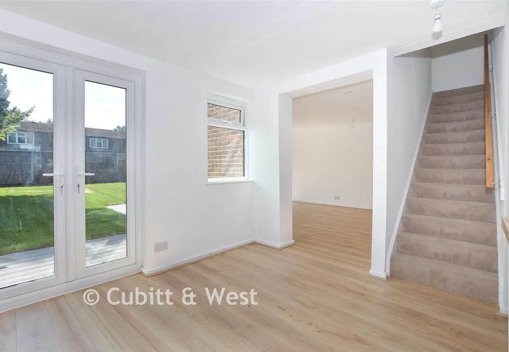 Kitchen - Ryde Lands, Cranleigh, Surrey - Wards of Kent