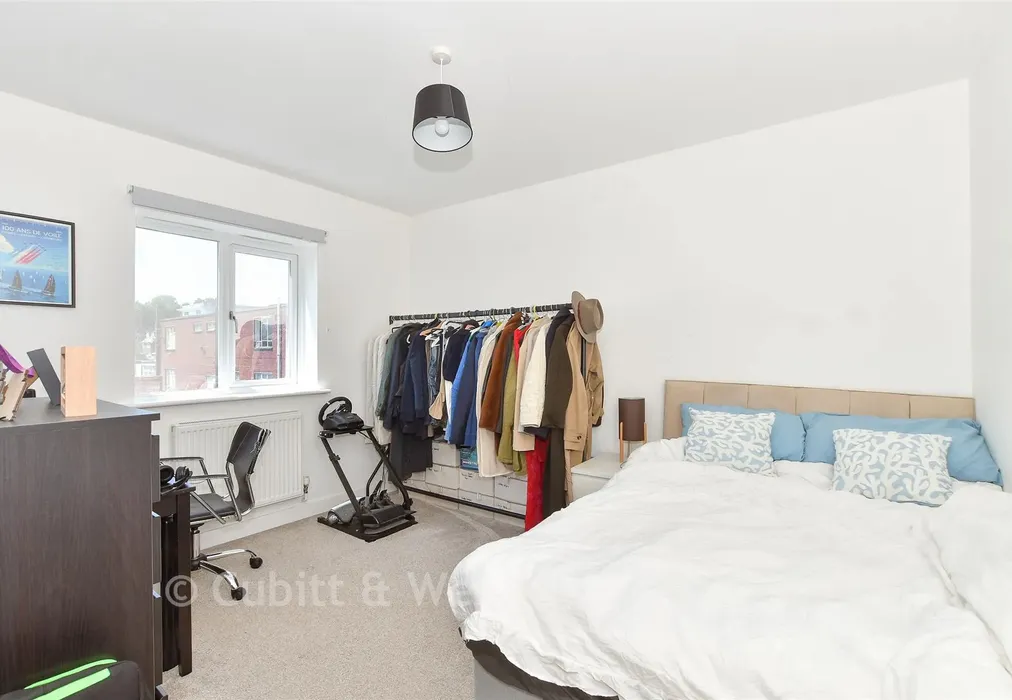 Bedroom 2 - Victoria Road, Burgess Hill, West Sussex - Wards of Kent