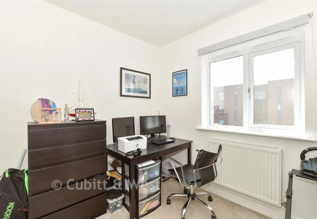 Bedroom 2 - Victoria Road, Burgess Hill, West Sussex - Wards of Kent