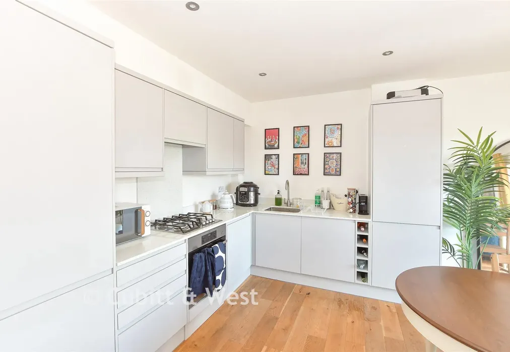Kitchen/Lounge/ Dining Room - Victoria Road, Burgess Hill, West Sussex - Wards of Kent
