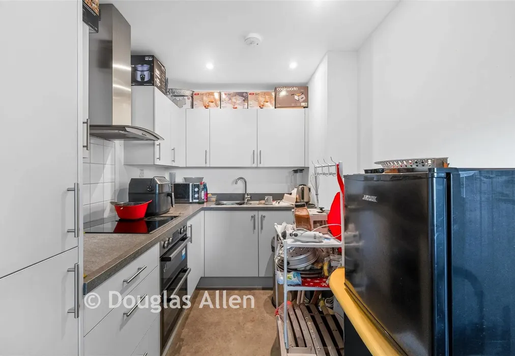 Kitchen - Linton Road, Barking, London - Wards of Kent