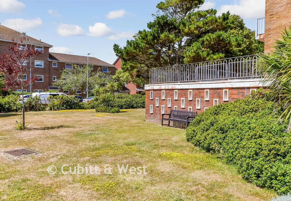 Communal Gardens - Boundary Road, Worthing, West Sussex - Wards of Kent