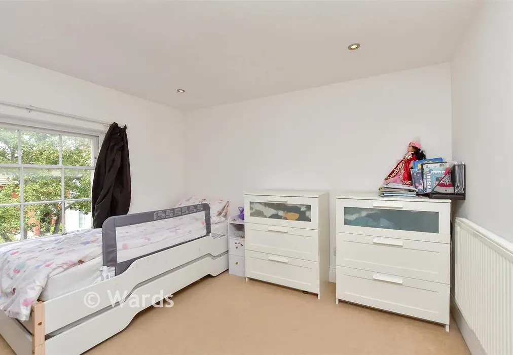 Bedroom 2 - Maidstone Road, Rochester, Kent - Wards of Kent