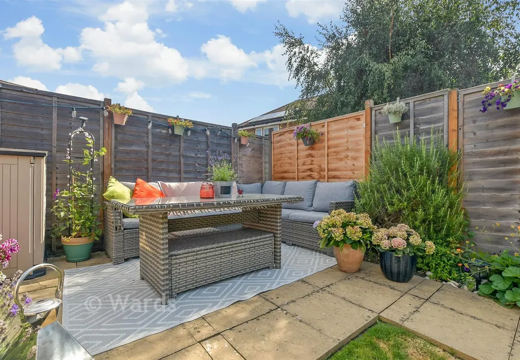 Patio / Decking - Colemans Close, Ashford, Kent - Wards of Kent
