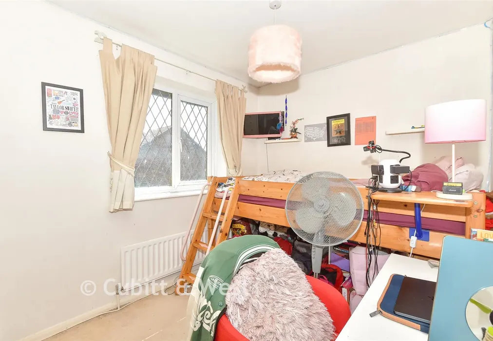 Bedroom 3 - Ashurst Drive, Worth, Crawley, West Sussex - Wards of Kent