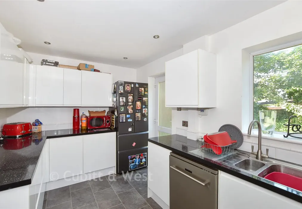 Kitchen - Ashurst Drive, Worth, Crawley, West Sussex - Wards of Kent