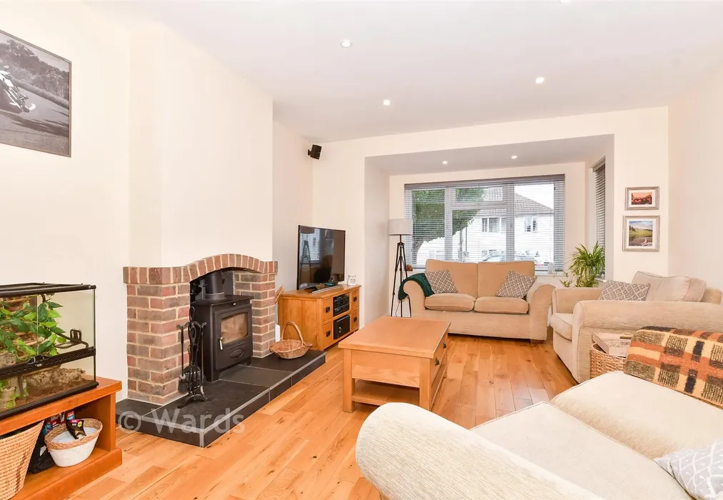 Lounge - Sussex Road, Maidstone, Kent - Wards of Kent