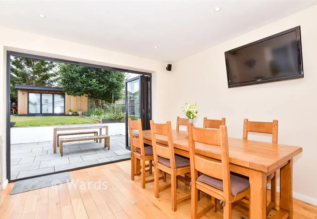 Kitchen/Diner - Sussex Road, Maidstone, Kent - Wards of Kent