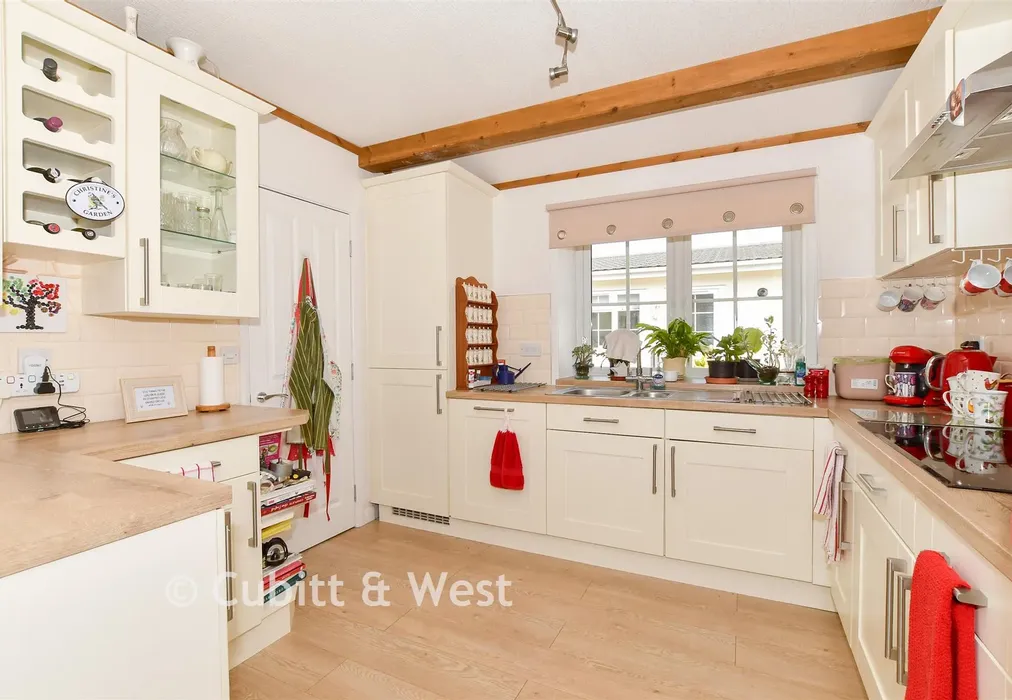 Kitchen/Dining Room - Emms Lane, Brooks Green, West Sussex - Wards of Kent