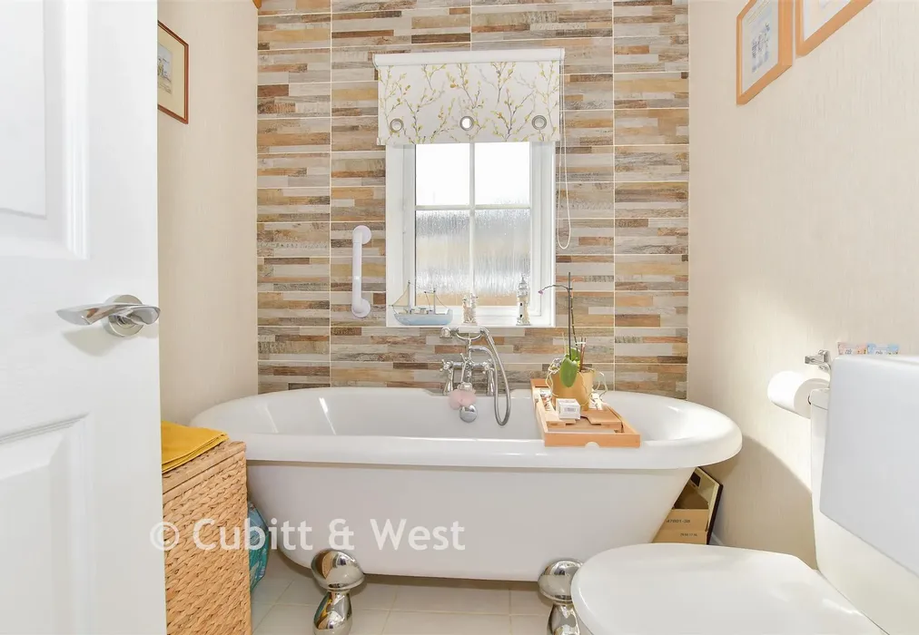 Bathroom - Emms Lane, Brooks Green, West Sussex - Wards of Kent