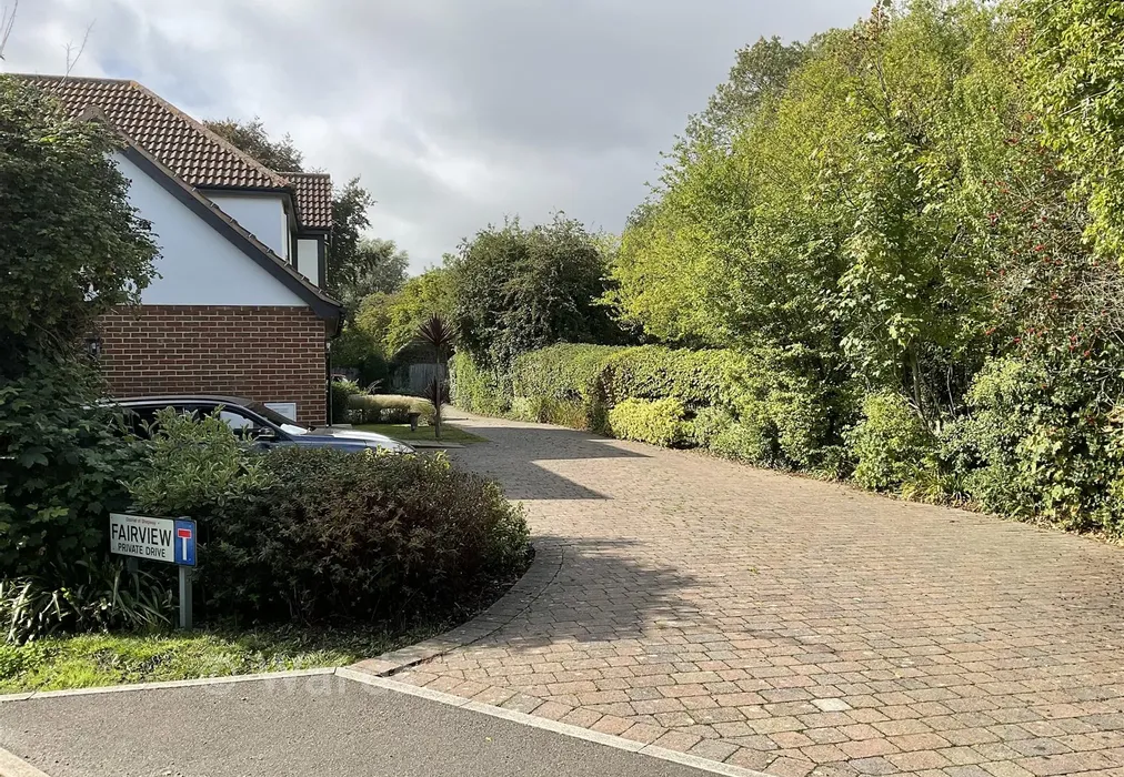 Access From Burmarsh Road - Burmarsh Road, Hythe, Kent - Wards of Kent