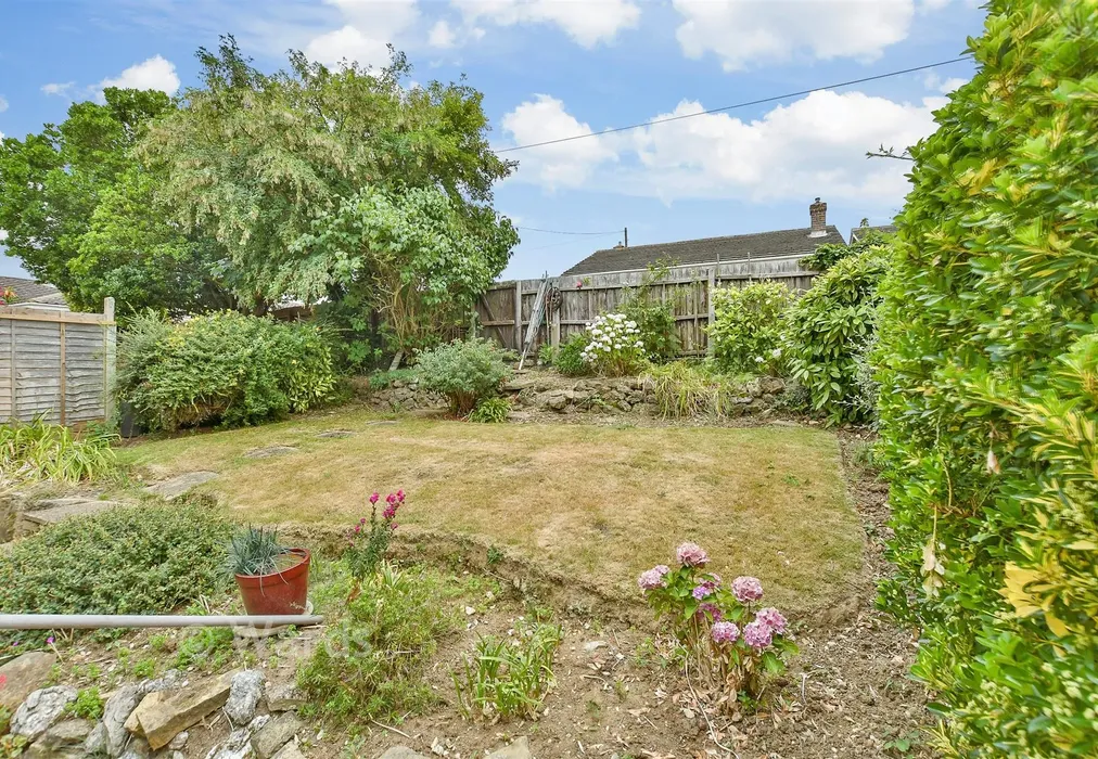 Rear Garden - Hallwood Close, Rainham, Kent - Wards of Kent