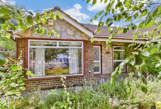 Arthur Salmon Close, Faversham, Kent - Wards of Kent