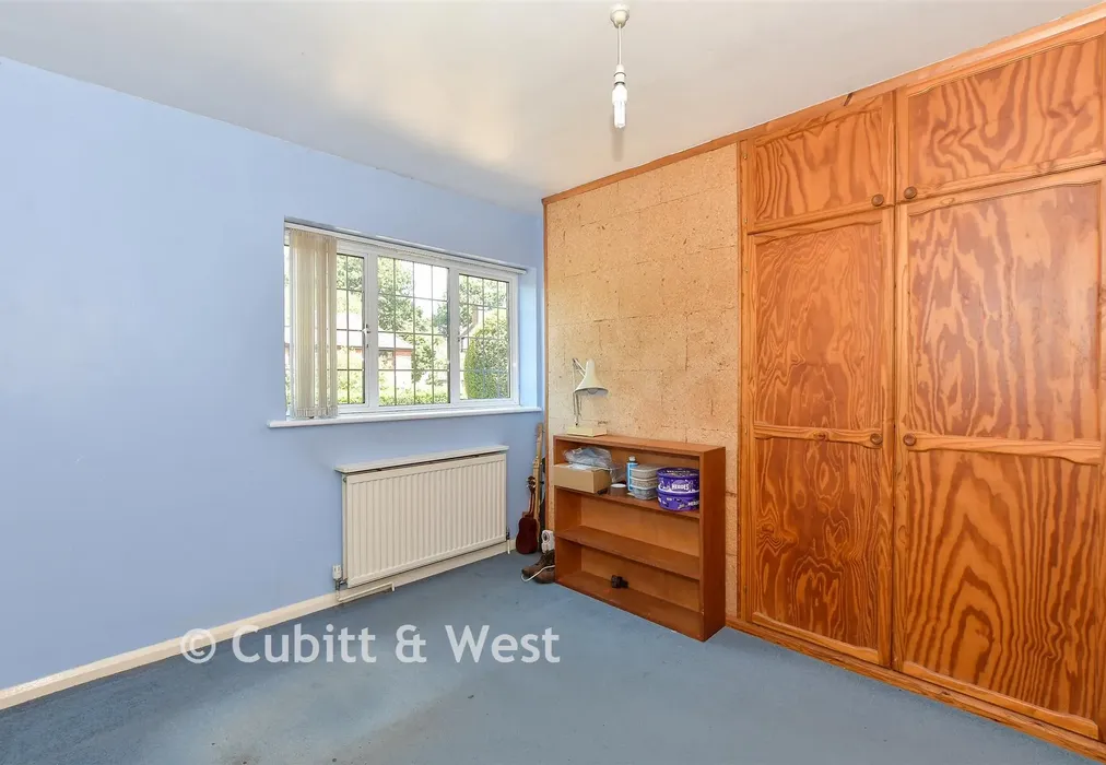 Bedroom 2 - Newlands Road, Crawley, West Sussex - Wards of Kent