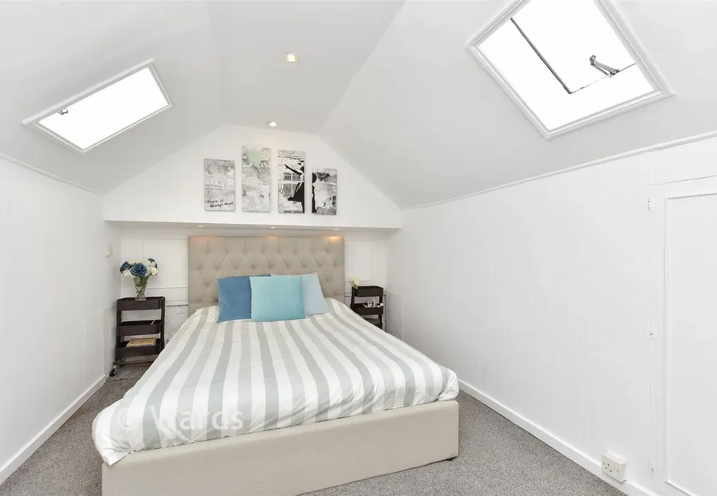 Bedroom 1 - Canadian Avenue, Gillingham, Kent - Wards of Kent