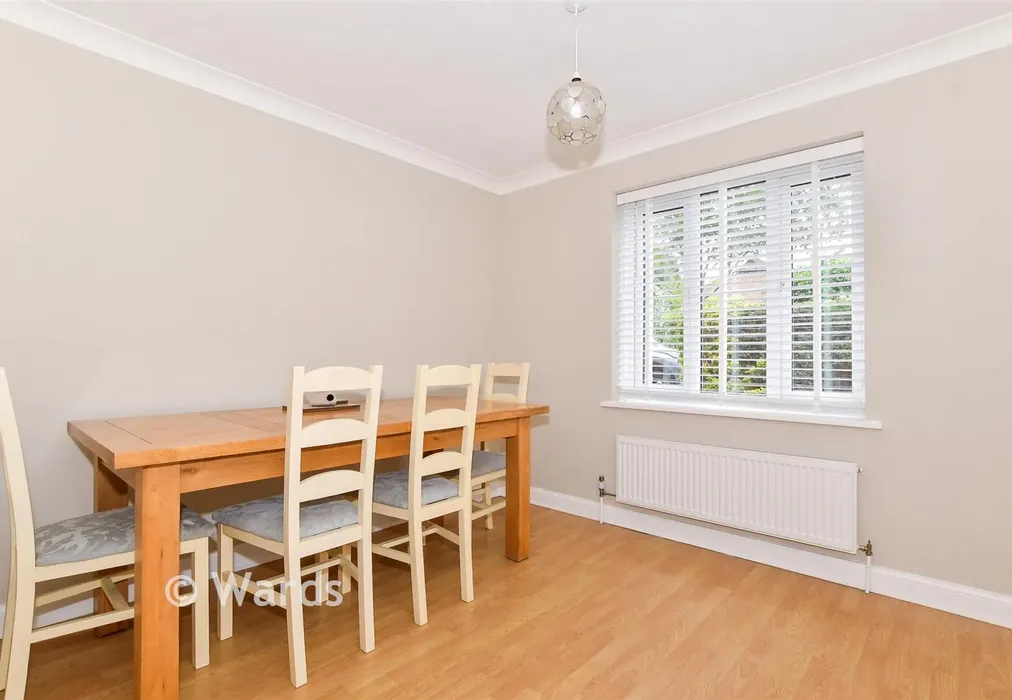 Dining Room - Shaw Close, Maidstone, Kent - Wards of Kent