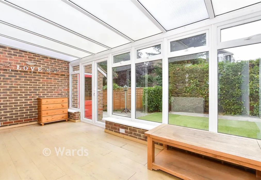 Conservatory - Shaw Close, Maidstone, Kent - Wards of Kent