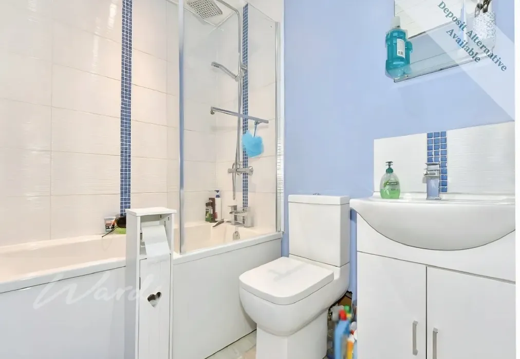 Bathroom - Owen Square Walmer CT14 - Wards of Kent