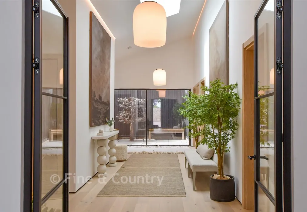 Internal Lifestyle Photograph - Hartdene Barns, Hartfield Road, Cowden, Kent - Wards of Kent